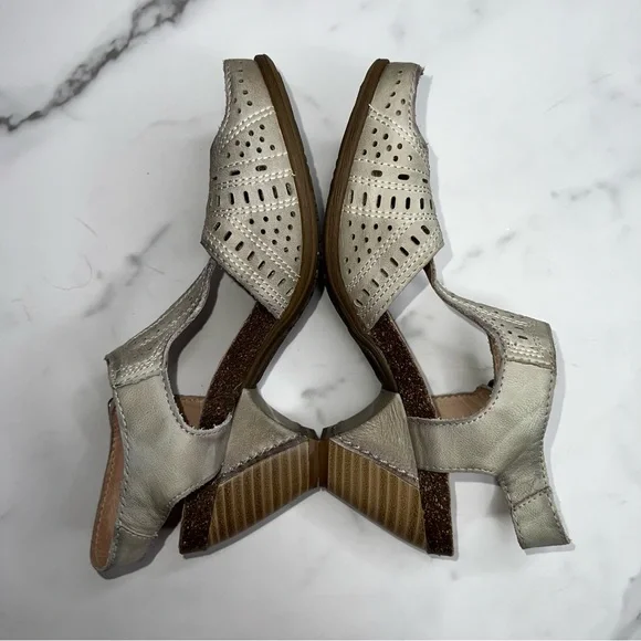 PIKOLINOS Moraira Gray Leather Laser Cut T Strap Sandal Size 37 - Picture 8 of 13